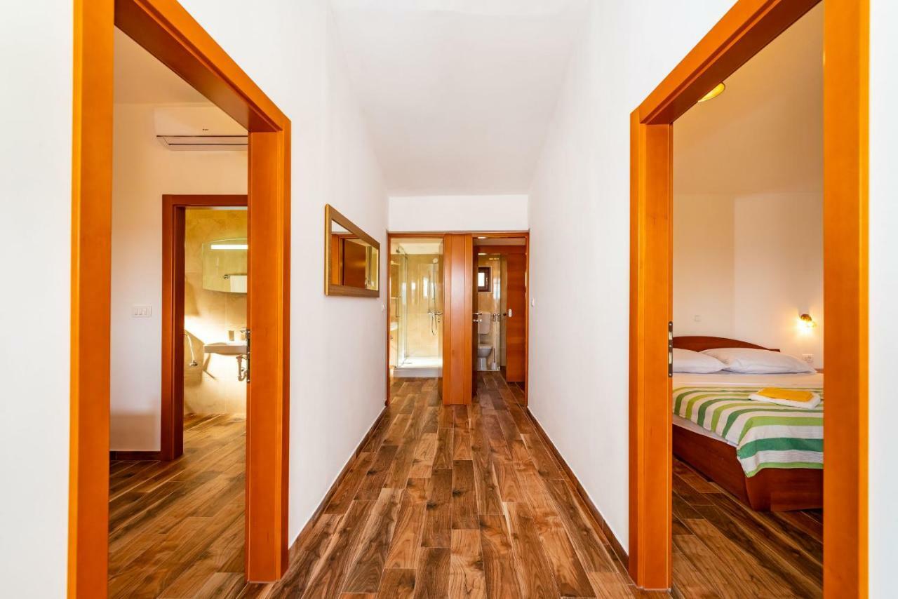 Apartment Adam Stari Grad Kültér fotó